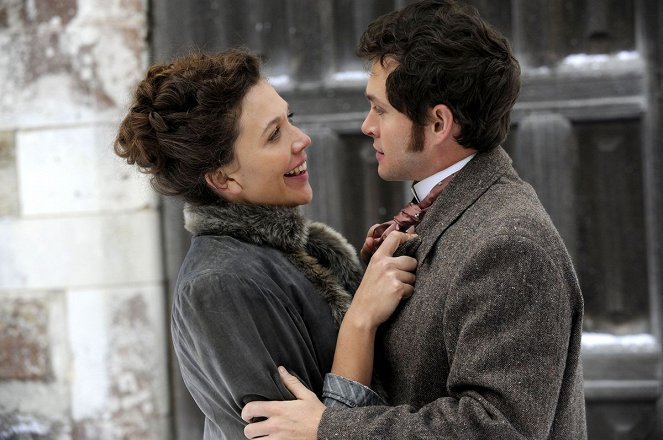 Hysteria - Van film - Maggie Gyllenhaal, Hugh Dancy