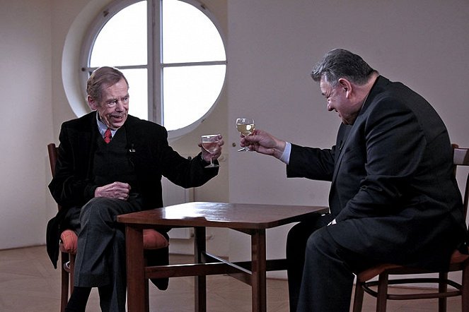 Společný výslech - De la película - Václav Havel, Dominik Duka