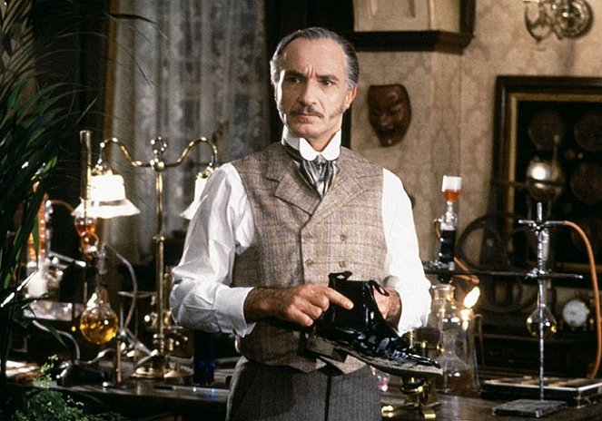 Without a Clue - Photos - Ben Kingsley
