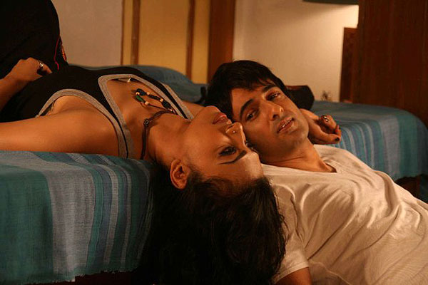 I Am - De la película - Radhika Apte, Sanjay Suri