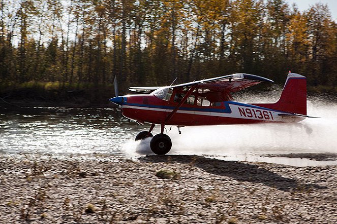 Flying Wild Alaska - Film