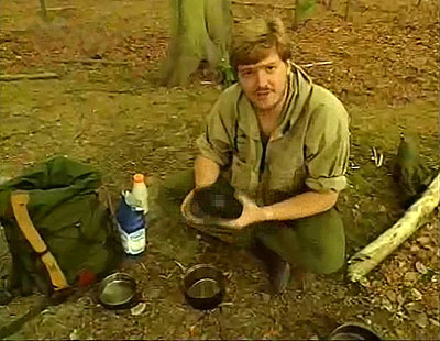 Ray Mears' Country Tracks - Photos