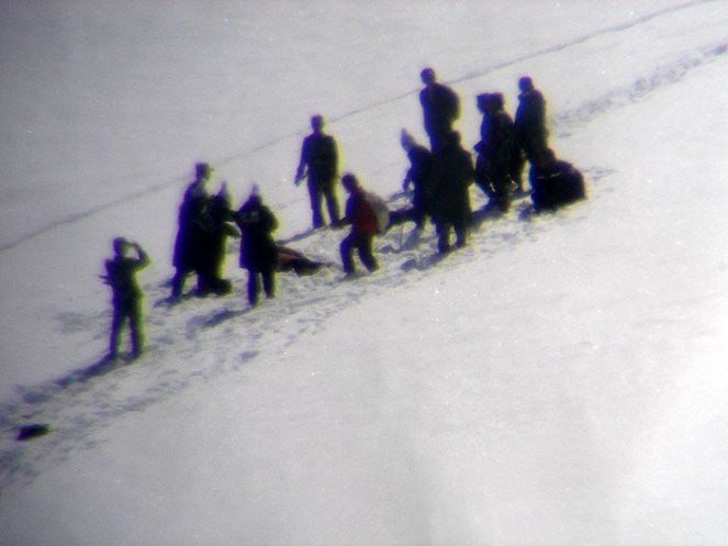 Tibet: Murder In The Snow - Z filmu