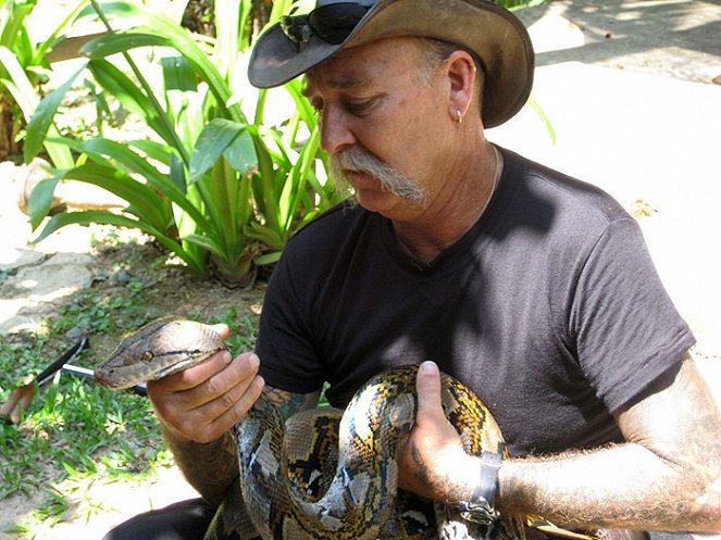 Snake Crusader with Bruce George - Photos - Bruce George