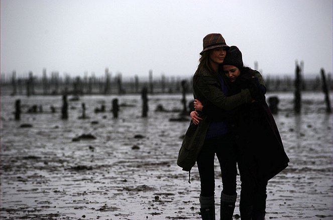 Ostatnia miłość na Ziemi - Z filmu - Connie Nielsen, Eva Green