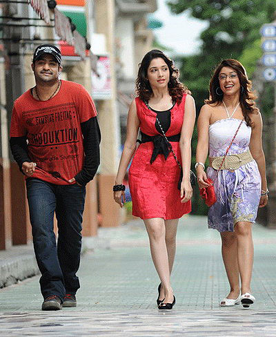 Oosaravelli - Photos - N. T. Rama Rao Jr., Tamanna Bhatia