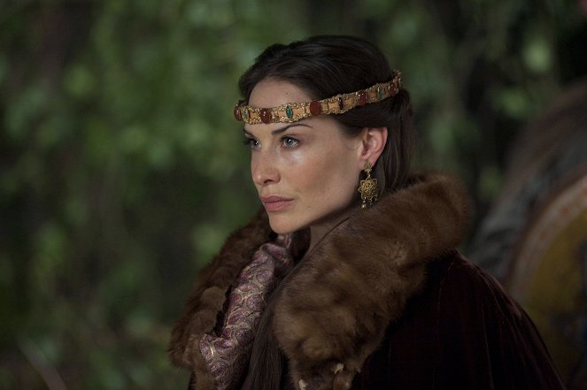 Camelot - Homecoming - Van film - Claire Forlani