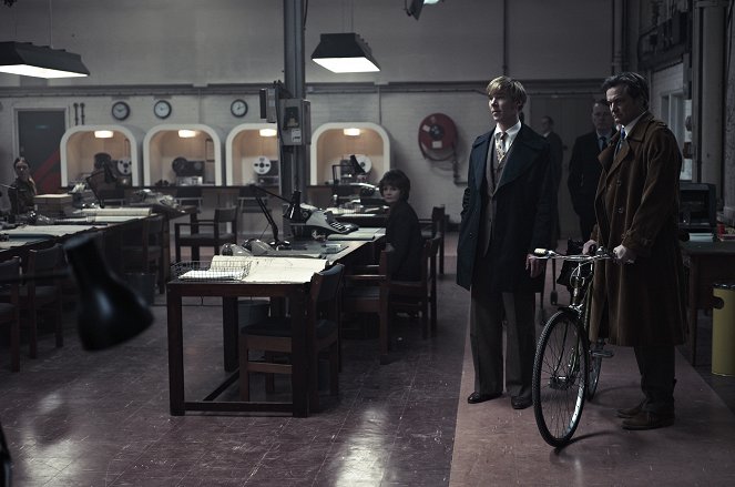 Tinker Tailor Soldier Spy - Photos - Benedict Cumberbatch, Colin Firth
