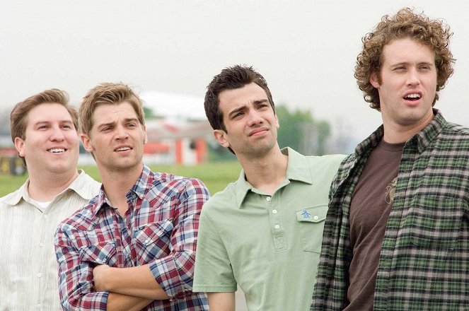 She's Out of My League - Photos - Nate Torrence, Mike Vogel, Jay Baruchel, T.J. Miller
