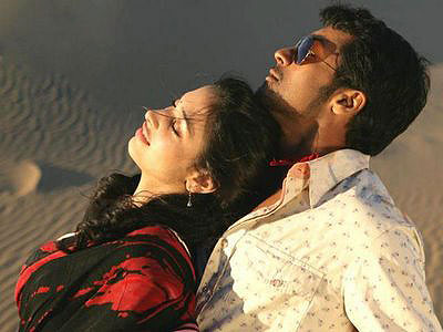 Ayan - Z filmu - Tamanna Bhatia, Surya Sivakumar