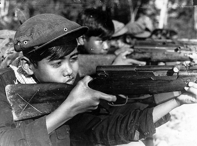 Pol Pot: Putování na vražedná pole - Z filmu