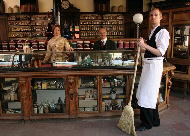 Victorian Pharmacy - Van film
