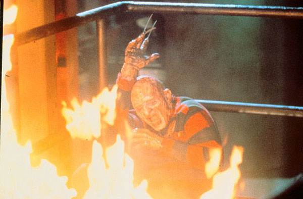 Painajainen Elm Streetillä 2 - Freddyn kosto - Kuvat elokuvasta - Robert Englund