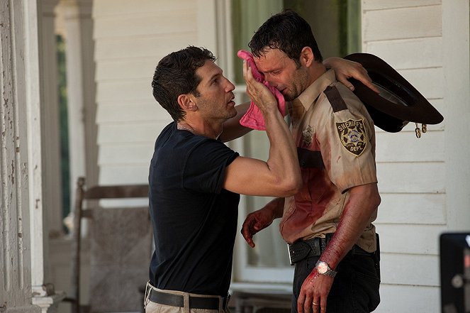 The Walking Dead - Bloodletting - Van film - Jon Bernthal, Andrew Lincoln