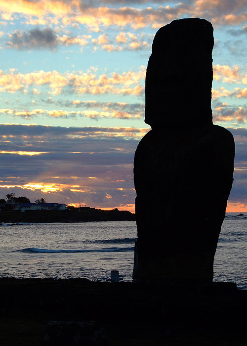 Easter Island : Back to the Past - Photos