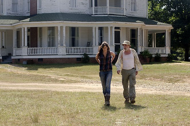 The Walking Dead - Nebraska - Photos - Sarah Wayne Callies, Jeffrey DeMunn