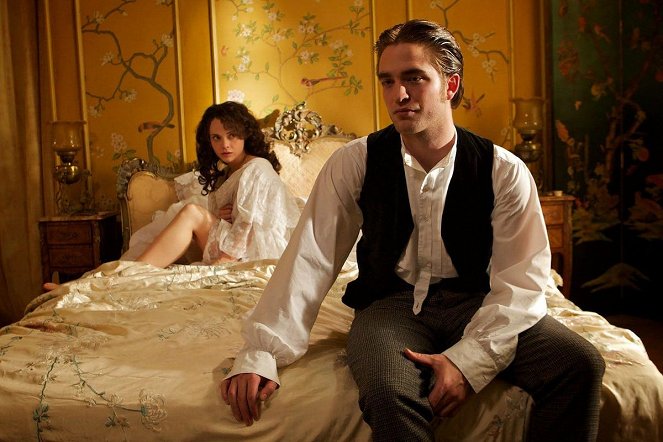 Bel Ami - Do filme - Christina Ricci, Robert Pattinson