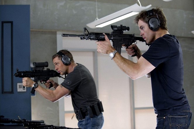 This Means War - Photos - Tom Hardy, Chris Pine
