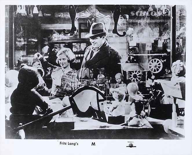 M - Lobby Cards - Peter Lorre