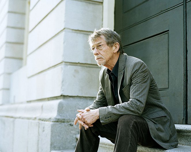 Who Do You Think You Are? - Promo - John Hurt