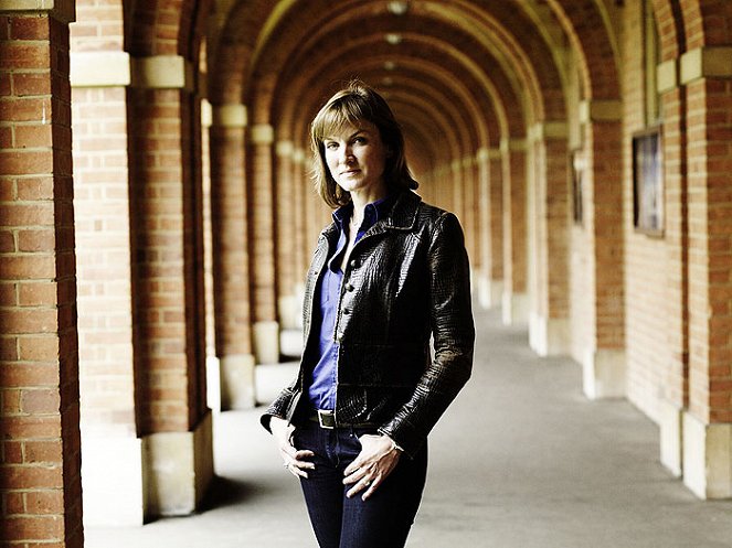 Who Do You Think You Are? - Promo - Fiona Bruce