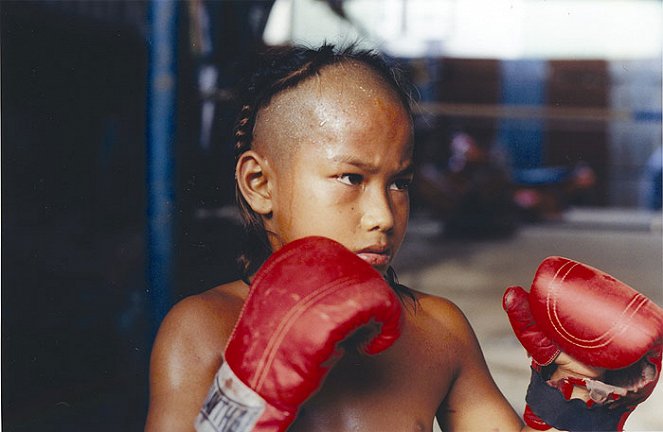 Thai Boxing: A Fighting Chance - De la película