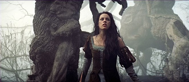 Snow White and the Huntsman - Photos - Kristen Stewart