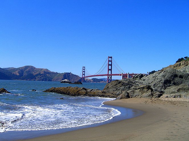 Bridging the Golden Gate - Photos