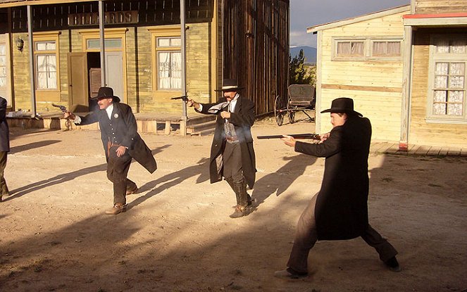 Cowboys & Outlaws - De la película