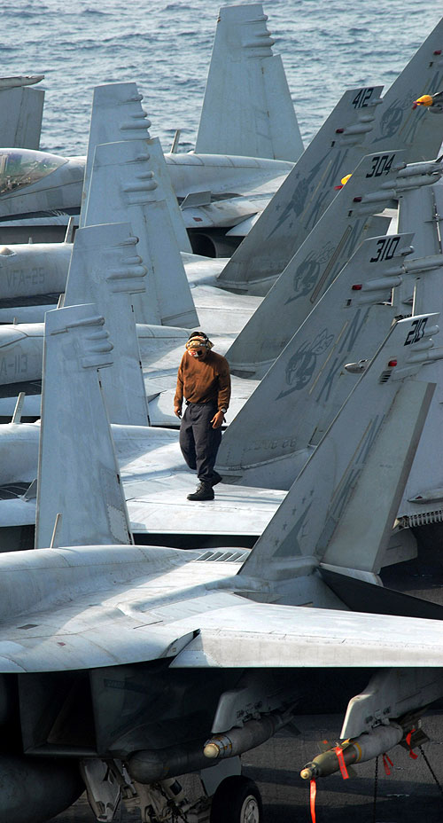Toughest Carrier Jobs - Kuvat elokuvasta
