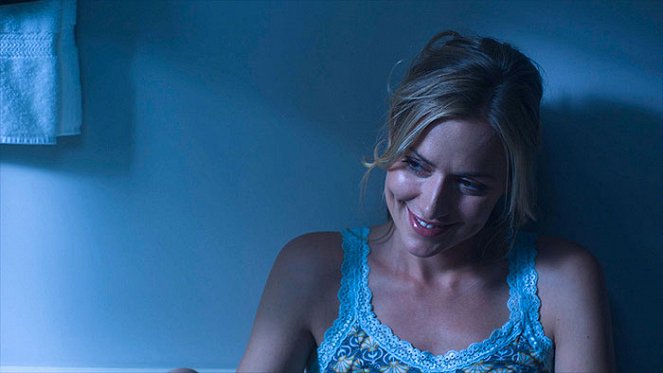 Bloomington - Do filme - Allison McAtee