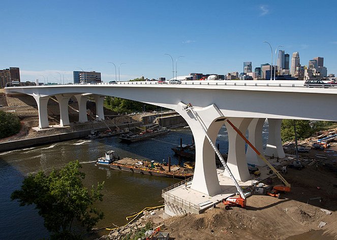 Most v Minneapolis: Po zřícení - Z filmu