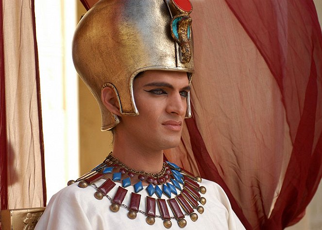 Nefertiti y la dinastía perdida - De la película