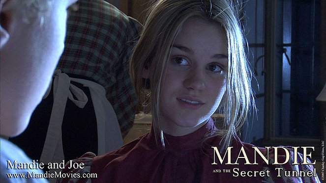 Mandie a tajná chodba - Z filmu