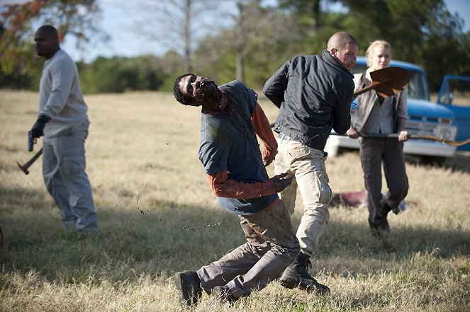 The Walking Dead - Jobbik természetünk - Filmfotók - Jon Bernthal