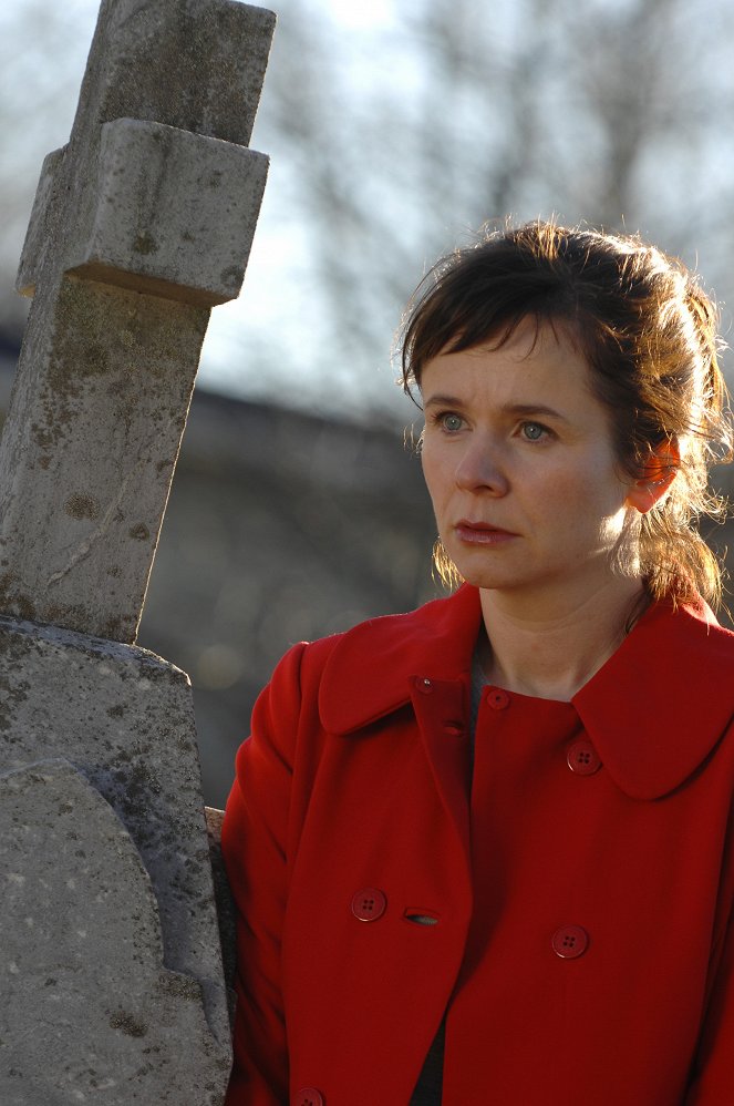 The Memory Keeper's Daughter - Film - Emily Watson