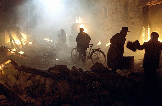 Das Drama von Dresden - Filmfotók