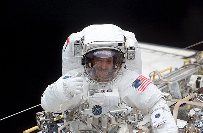 NOVA: Hubble's Amazing Rescue - De la película