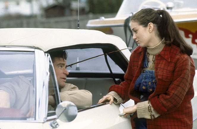 Johnny's Girl - Do filme - Treat Williams, Mia Kirshner