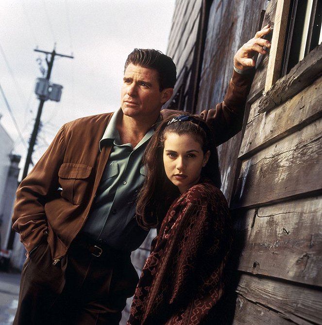 Johnny's Girl - Promóció fotók - Treat Williams, Mia Kirshner