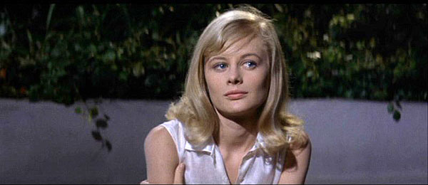 Corações na Penumbra - Do filme - Shirley Knight