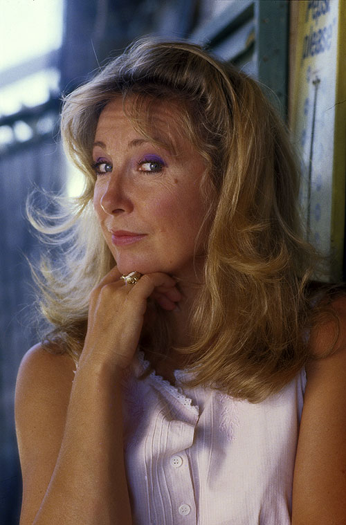 Um Bar Chamado Blue Water - Do filme - Teri Garr