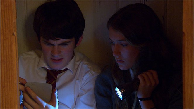 House of Anubis - Do filme - Brad Kavanagh, Nathalia Ramos