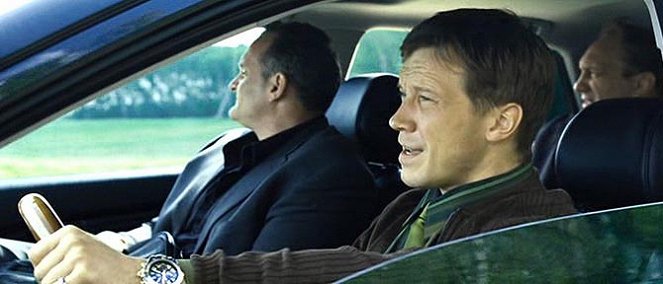 Poceluji padšich angelov - De la película - Aleksey Kravchenko