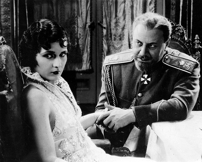 The Last Command - Filmfotos - Evelyn Brent, Emil Jannings