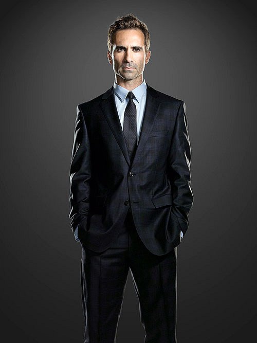 Ringer - Promokuvat - Nestor Carbonell