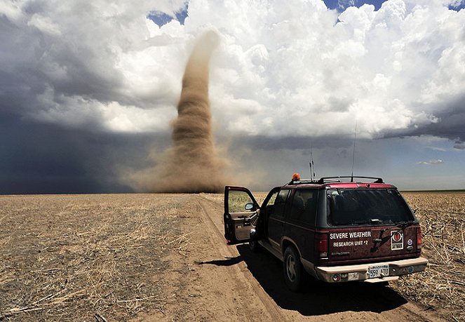 Tornado Road - Filmfotók
