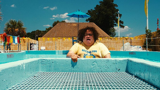 Piranha 3DD - Filmfotók - Adrian Martinez