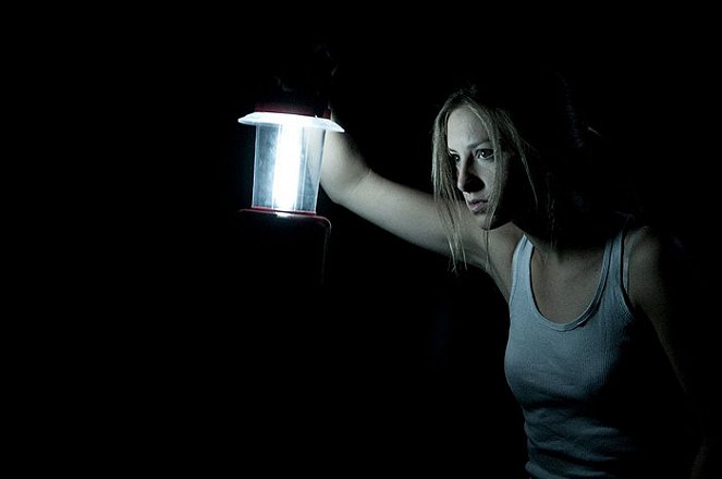 The Silent House - Film - Florencia Colucci