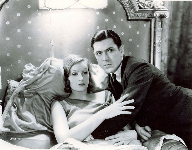 Eine schamlose Frau - Filmfotos - Greta Garbo, Johnny Mack Brown